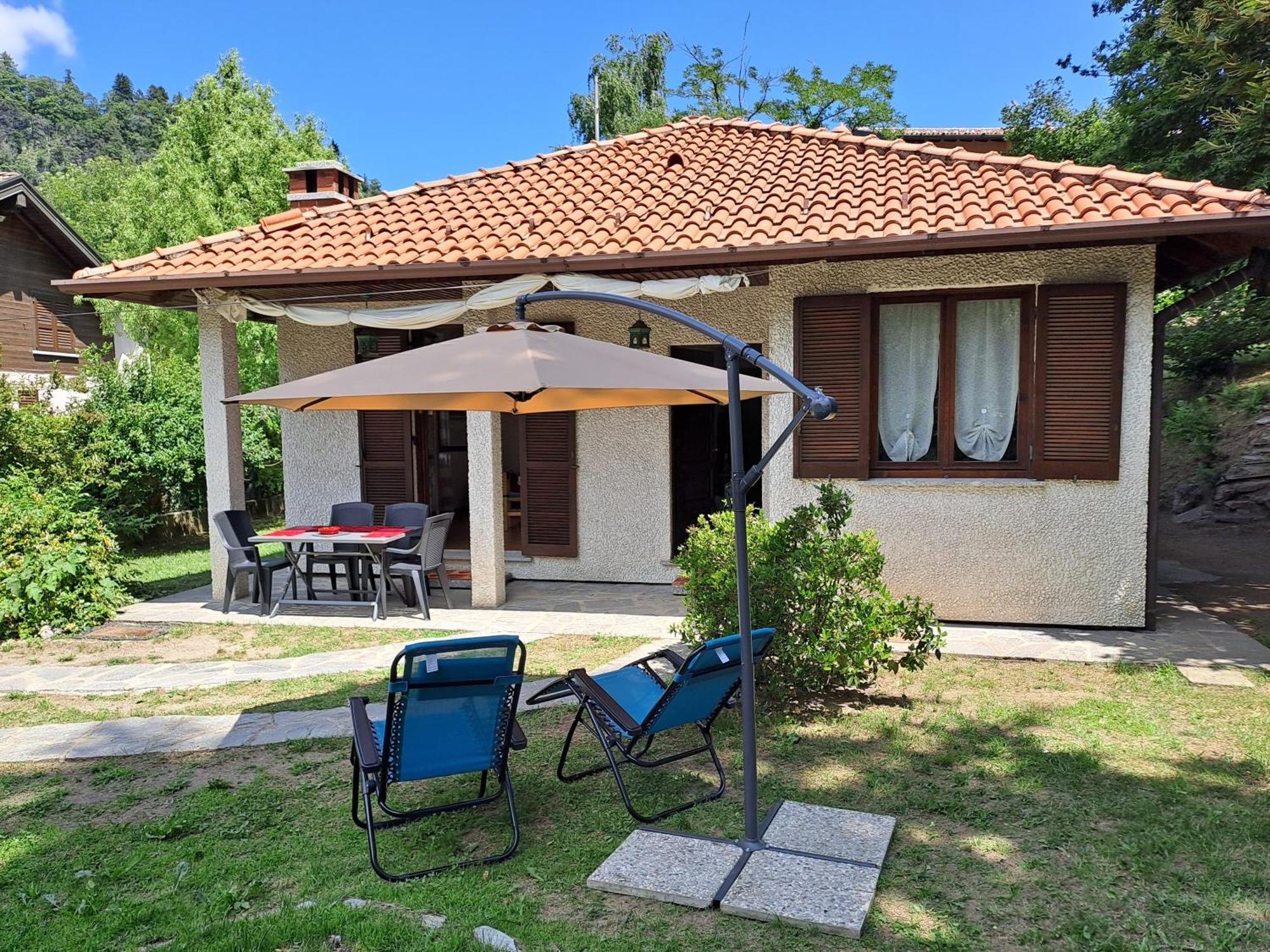 Villetta Singola Con Giardino Cottage Ghisallo Zona Bellagio Magreglio Buitenkant foto