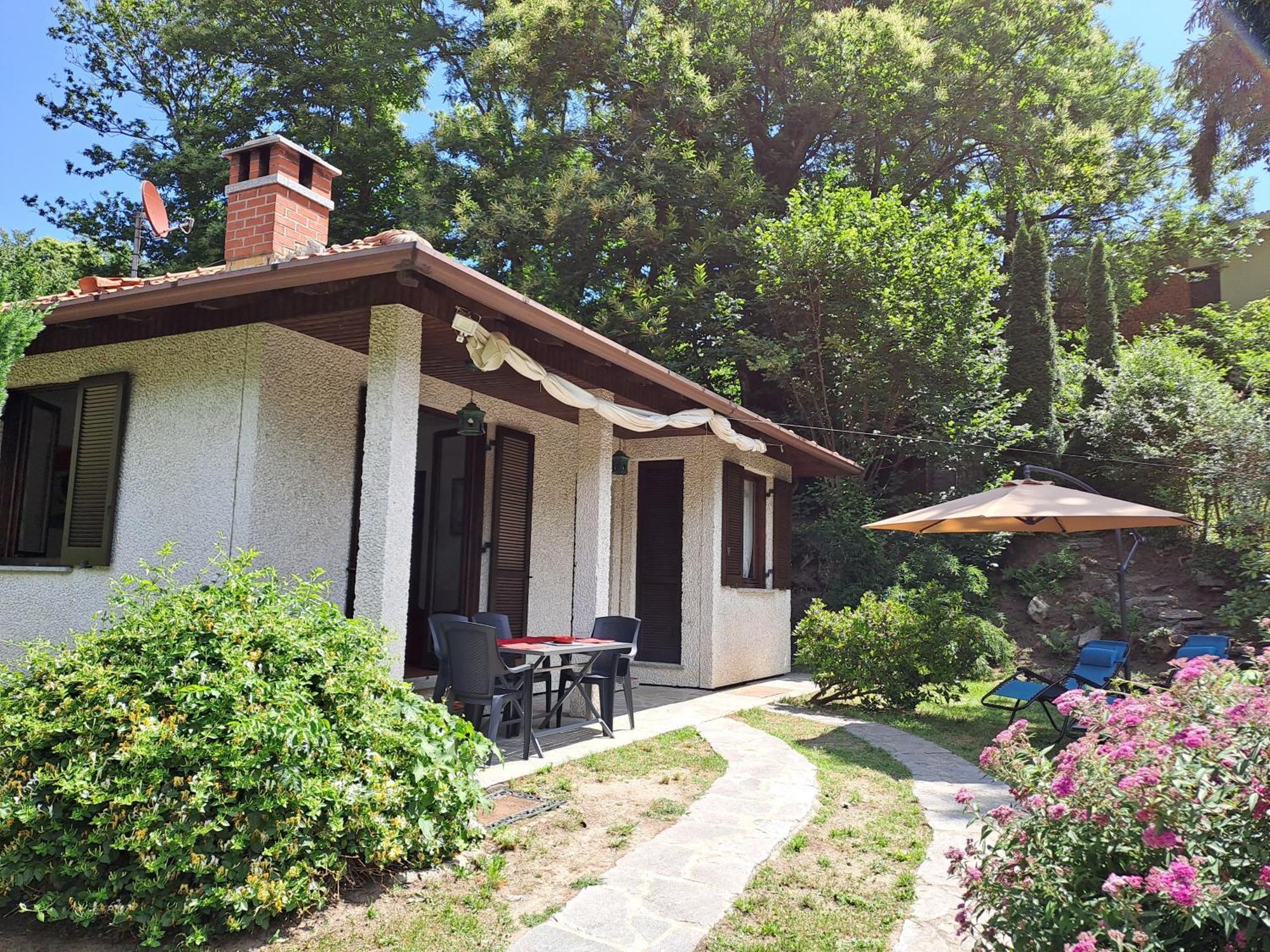 Villetta Singola Con Giardino Cottage Ghisallo Zona Bellagio Magreglio Buitenkant foto