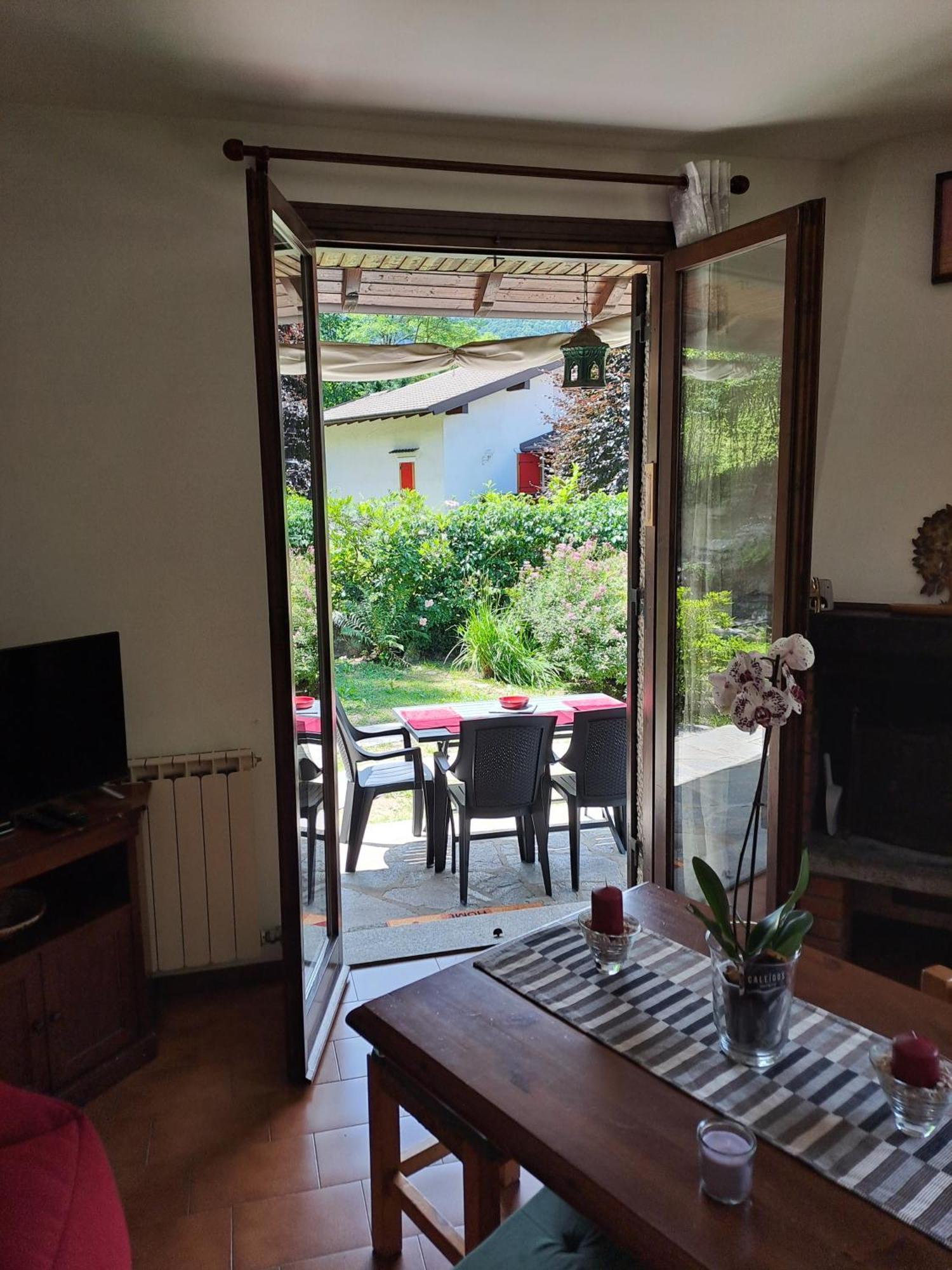 Villetta Singola Con Giardino Cottage Ghisallo Zona Bellagio Magreglio Buitenkant foto